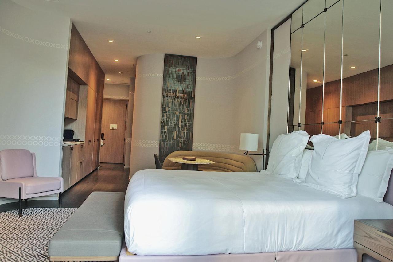 Aluna Lux Suites At Sls Lux Brickell Building Miami Bagian luar foto
