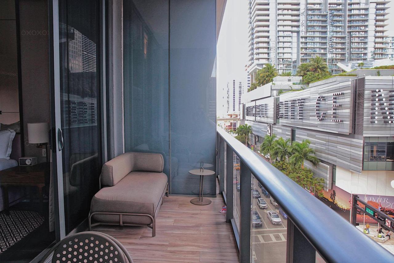 Aluna Lux Suites At Sls Lux Brickell Building Miami Bagian luar foto