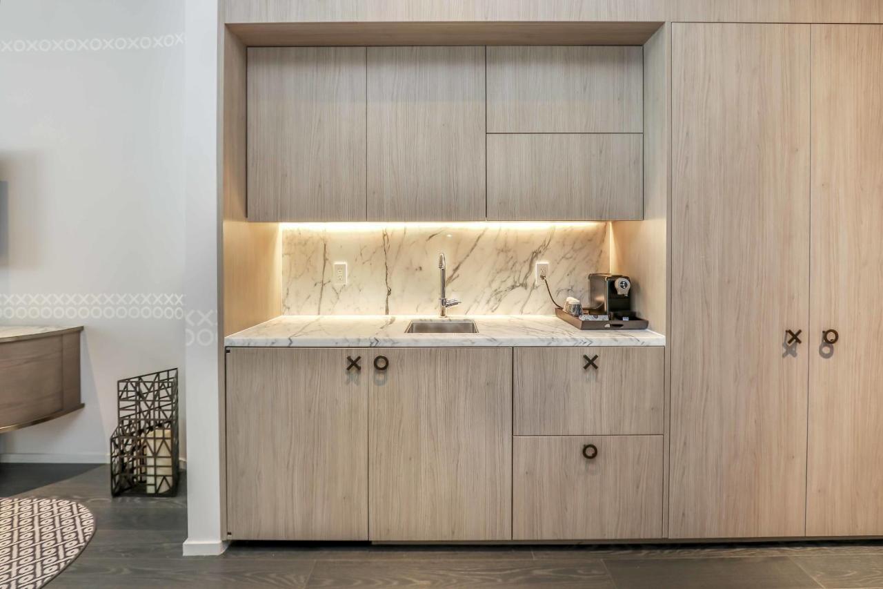 Aluna Lux Suites At Sls Lux Brickell Building Miami Bagian luar foto